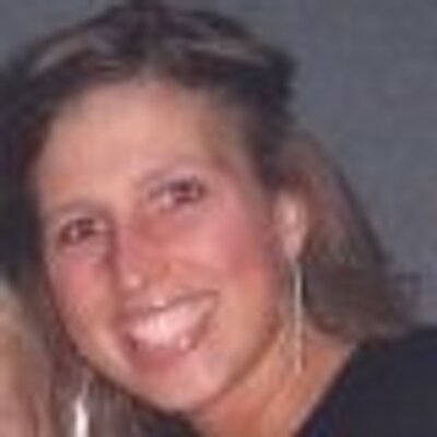 Profile Picture of Laura Hettinger (@laurah340) on Twitter