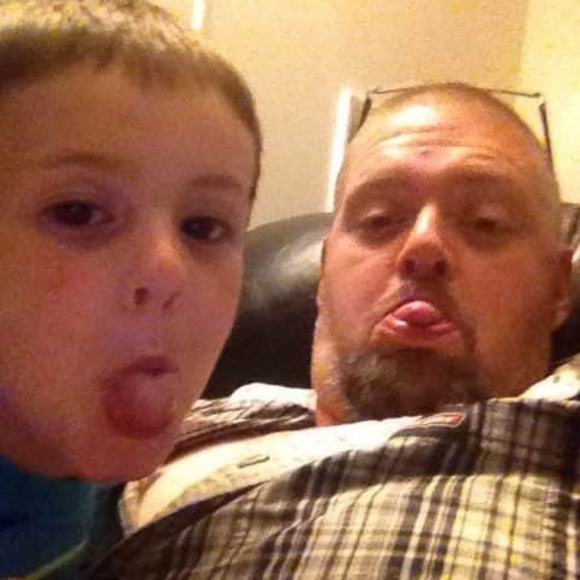 Profile Picture of Tom Curtis (@tomcur33) on Poshmark