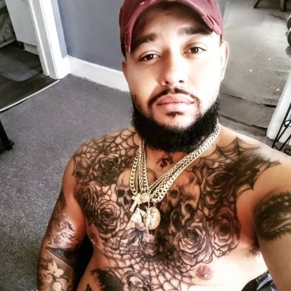 Profile Picture of Nick Wiley (@nickwiley187) on Poshmark