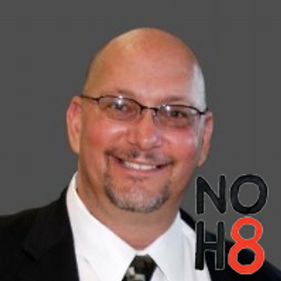 Profile Picture of Robert Danielson (@RobertDanielson) on Twitter