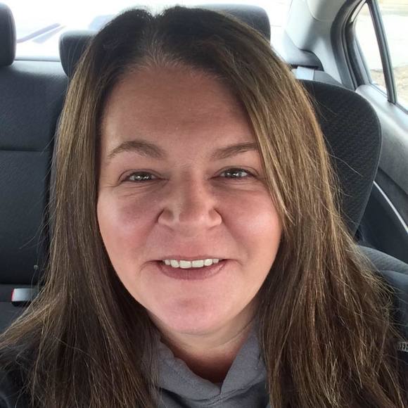 Profile Picture of Gina Rosengarten (@gina473) on Poshmark