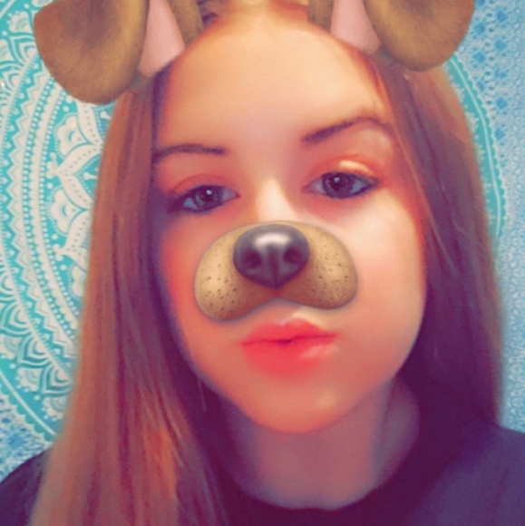 Brianna Dorminy - Poshmark Profile Picture of Brianna Dorminy (@brianna_dorminy) on Poshmark