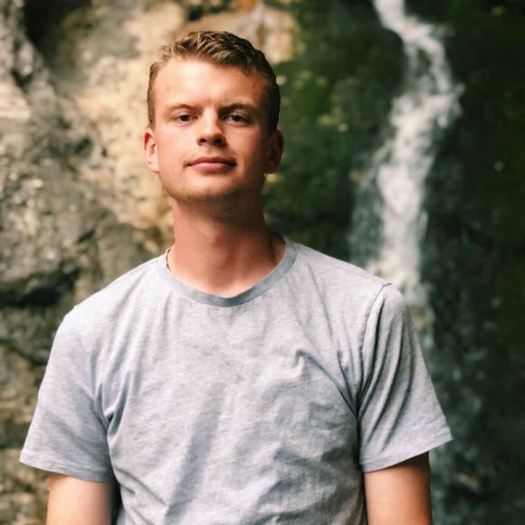Profile Picture of Jake Sutton (@jakesutton328) on Poshmark