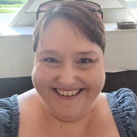Profile Picture of Heather Yellow-Peters (@hyellowpeters) on Pinterest