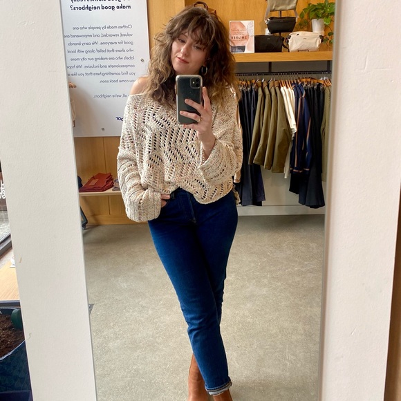 Profile Picture of Lisa Kierzkowski (@__lynn) on Poshmark