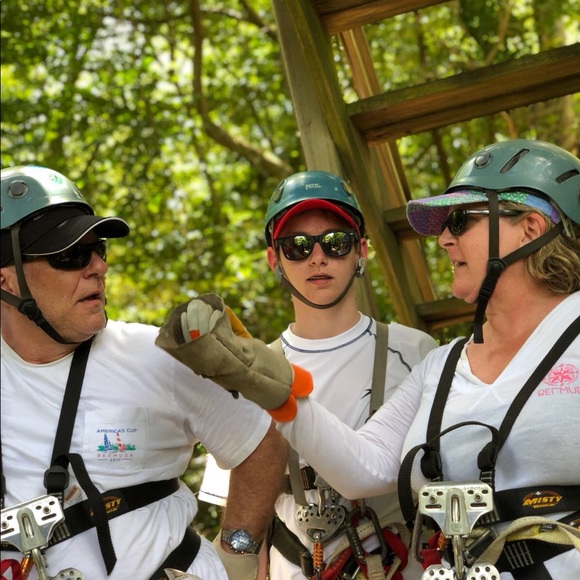 David Jaworowski - Poshmark Profile Picture of David Jaworowski (@david_jawz) on Poshmark