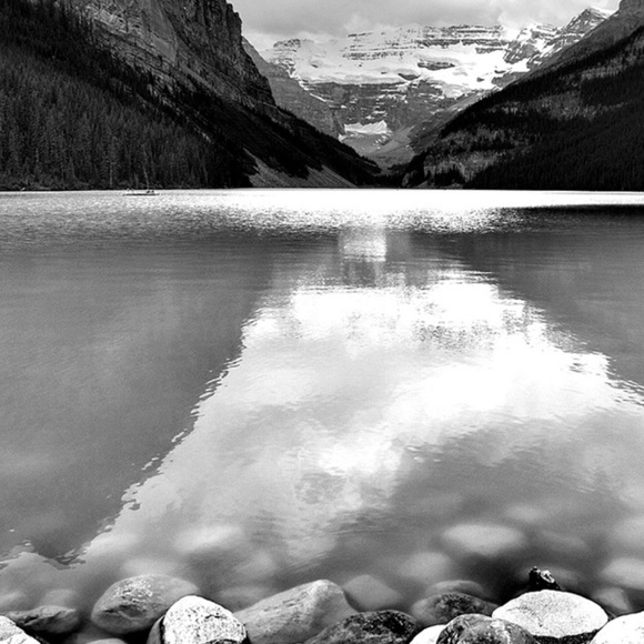 Profile Picture of Jessica Canelli (@mgaaplayer) on Poshmark