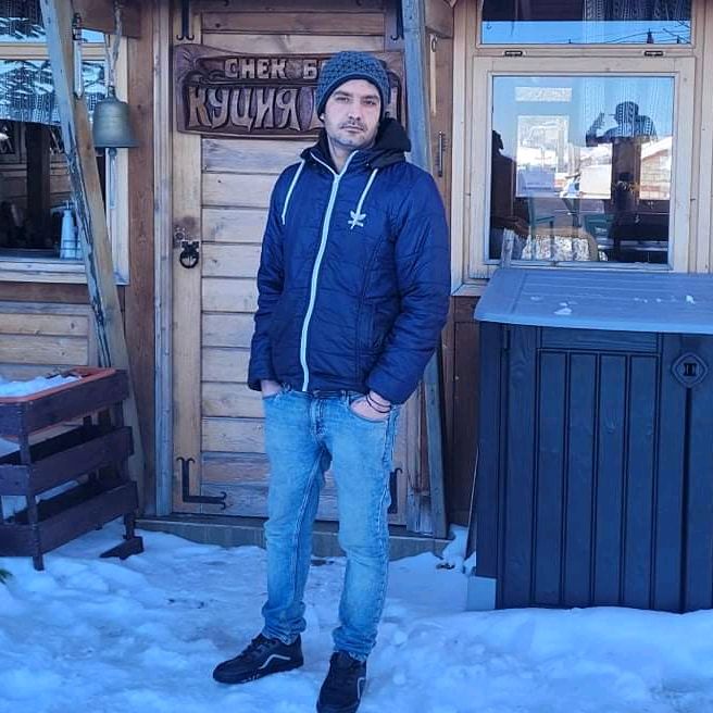 Profile Picture of Даниел Петров (@danielpetrov30) on Tiktok