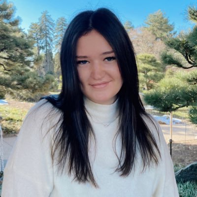 Profile Picture of Mackenzie Robbins (@mackrobbins01) on Twitter
