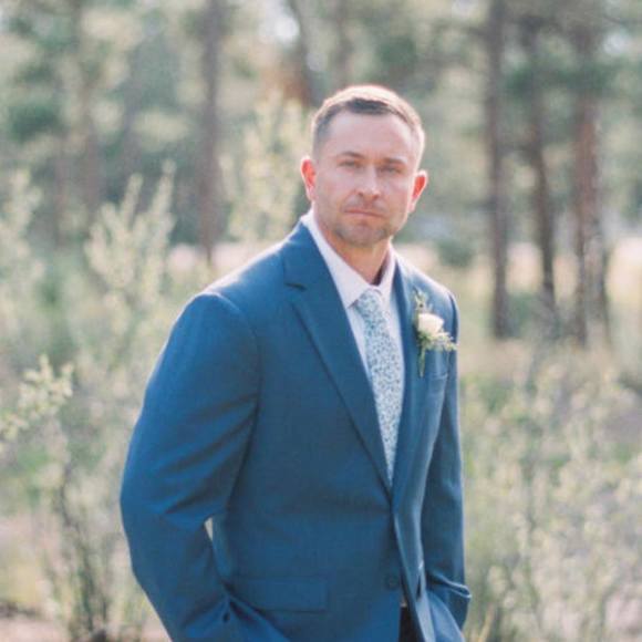 Dan Koogler - Poshmark Profile Picture of Dan Koogler (@koogler8385) on Poshmark