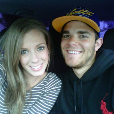 Profile Picture of Danielle Wolfe (@DWolfey) on Twitter