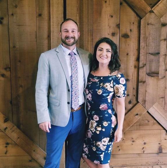 Profile Picture of Jessica Carlton (@veggiepi) on Poshmark