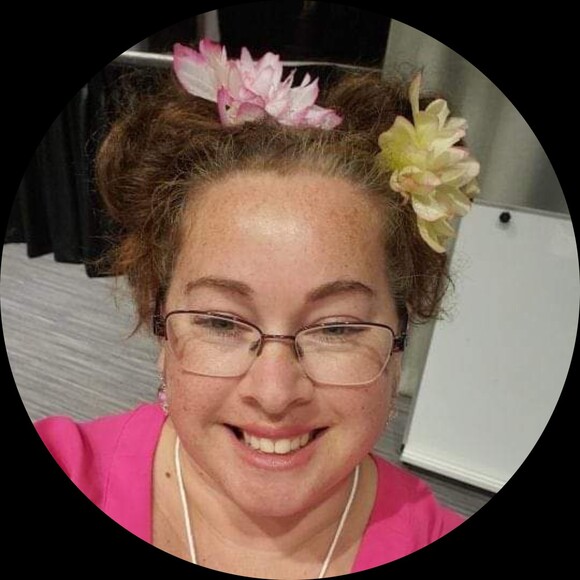 Profile Picture of Brittaney Califf (@msbritt13666) on Poshmark
