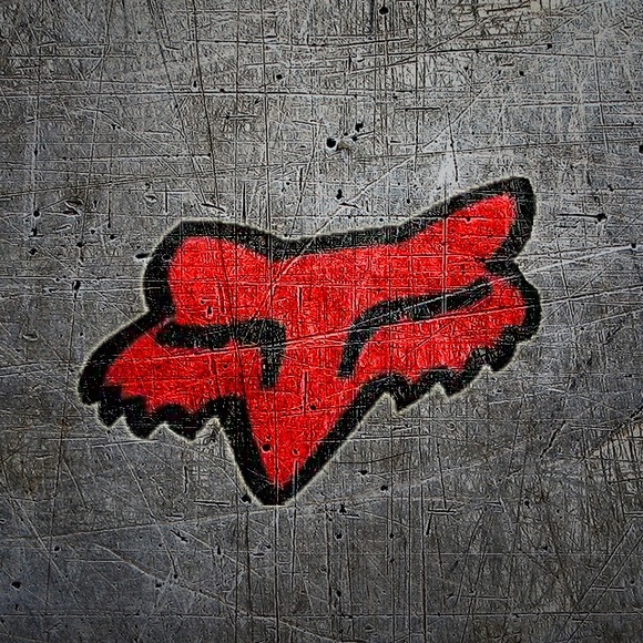 Profile Picture of Kyle Olsen (@kdolsen7) on Poshmark