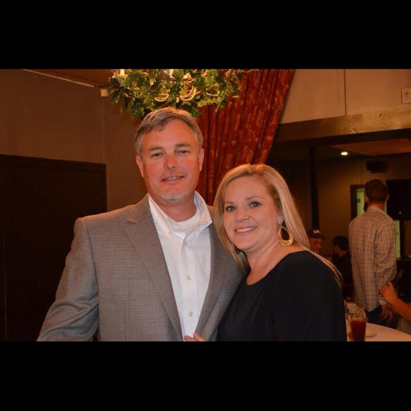 Profile Picture of Thea Picou (@therust) on Poshmark