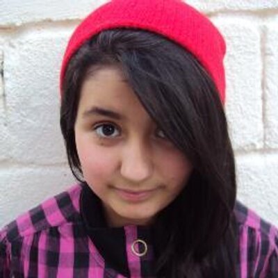 Profile Picture of Ursula Rives (@Ucha_Mark) on Twitter