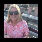 Profile Picture of Julia McNally (@julia.mcnally.1) on Facebook