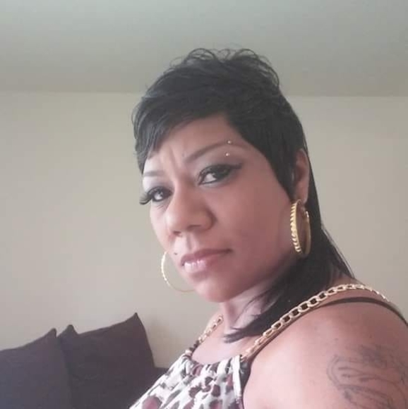 Profile Picture of Georjeana Kelly (@georjeana) on Poshmark