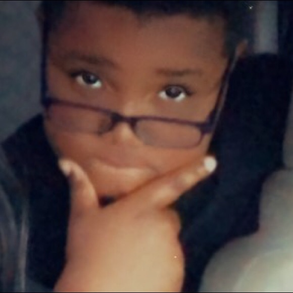 Profile Picture of A Curry (@acurry915) on Poshmark