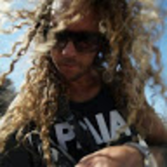Profile Picture of Erik Protasiewicz (@e_protasiewicz) on Poshmark