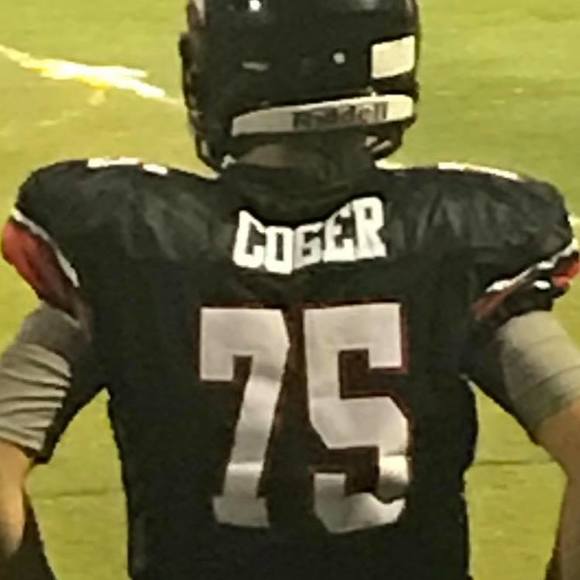 Profile Picture of Elaine Coger (@elainecoger) on Poshmark