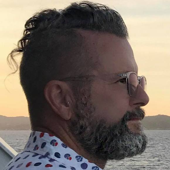 Profile Picture of Ken Price (@boboandken) on Poshmark