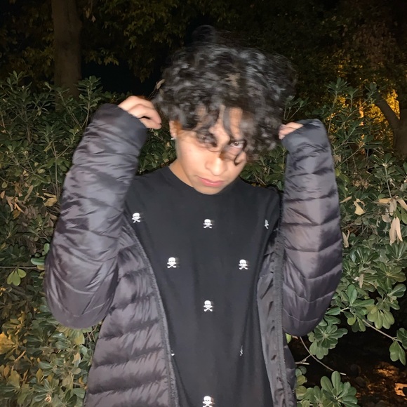 Profile Picture of Edgar Jimenez (@elegvnc) on Poshmark