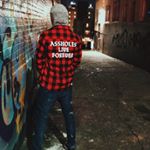 Profile Picture of Jacob Burdis 🍇⚜️ (@tayloredoutjake) on Instagram
