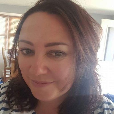 Profile Picture of Alison Carpenter (@AliLCarpenter) on Twitter