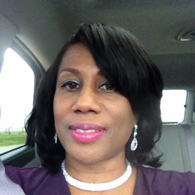 Profile Picture of Toni Wolfe (@toniwolfe30) on Twitter