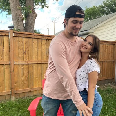 Profile Picture of Haley Mcelwain (@halsmac) on Twitter