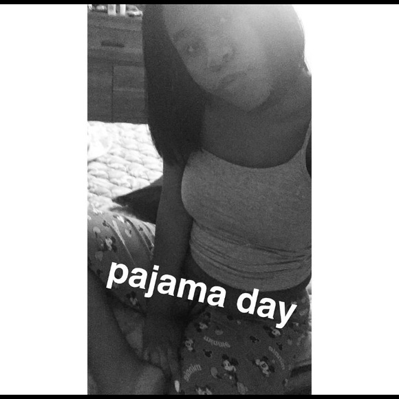 Profile Picture of Alexis Pegues (@aayonce) on Poshmark