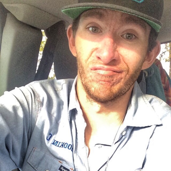 Profile Picture of Todd Denson (@tdbullfighter1) on Poshmark