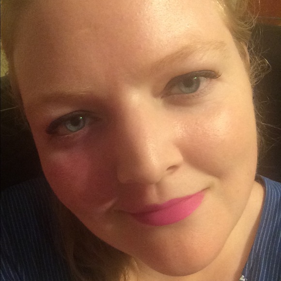 Profile Picture of Nikki Mcdaniel (@happy_golucky) on Poshmark
