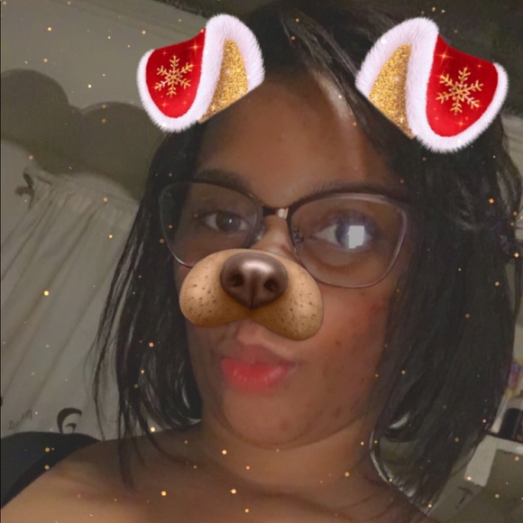 Profile Picture of Keiondra Miller (@keiondramiller) on Poshmark