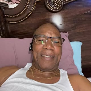 Profile Picture of Clarence Huggins (@hugginsclarence) on Instagram