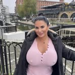 Profile Picture of Bella Mark (@Bella-Mark) on Facebook