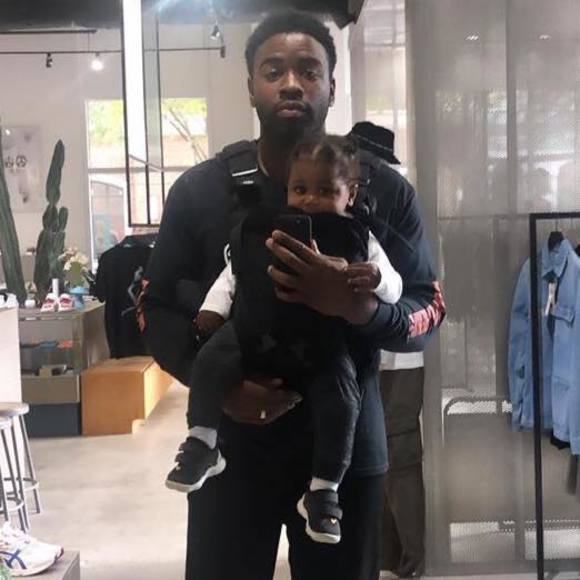 Profile Picture of S.b. Capers (@shoknee) on Poshmark