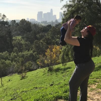 Profile Picture of Alice (@@AliceRossRos) on Twitter