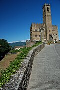 Profile Picture of Poppi Castle - Wikipediaon Wikipedia