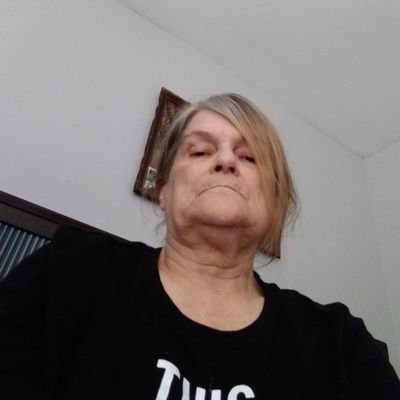 Profile Picture of Sharon Fowler (@FowlerF89324428) on Twitter