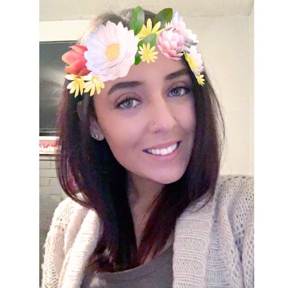 Profile Picture of Natalia Andriaccio (@nandriaccio) on Poshmark