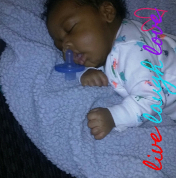 Profile Picture of Tonoa Carthane (@tonoacarthane) on Poshmark