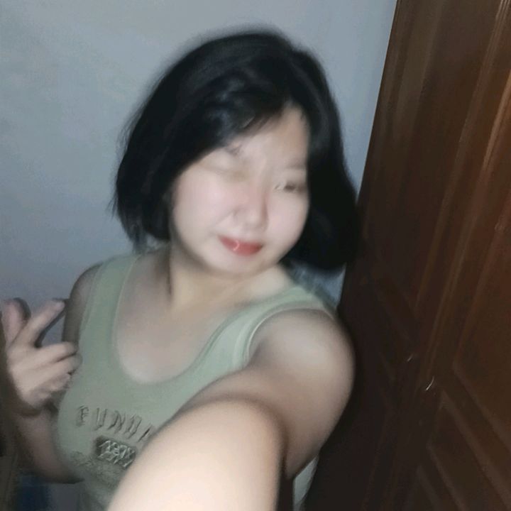 Profile Picture of 𝘌𝘶𝘯𝘪𝘤𝘦 (@e.uniceeees) on Tiktok