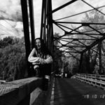 Profile Picture of 𝐞 𝐥 𝐲 ☾ (@elyssa.hebert) on Instagram