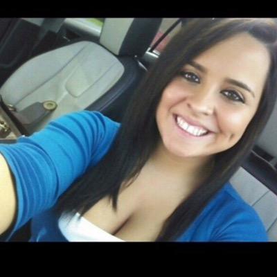 Profile Picture of Mary Sharpe ♔ (@sharpe_m) on Twitter