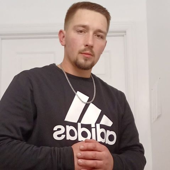 Profile Picture of David Lysikov (@davidlysikov0) on Poshmark