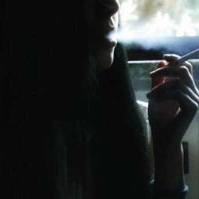 Profile Picture of Vy (@Vychea1) on Twitter