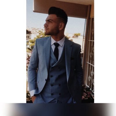 Profile Picture of Ekrem Karataş (@@Asktan_Adam12) on Twitter