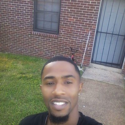 Profile Picture of Edward Hopson (@YungSnap901) on Twitter